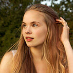 nora hutton tCJ44OIqceU unsplash