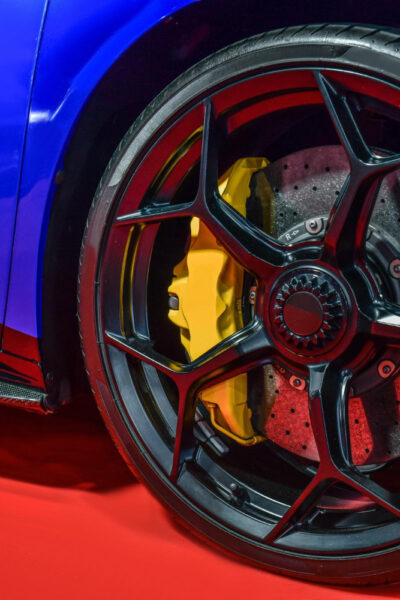 Auto detailing - zaciski hamulcowe