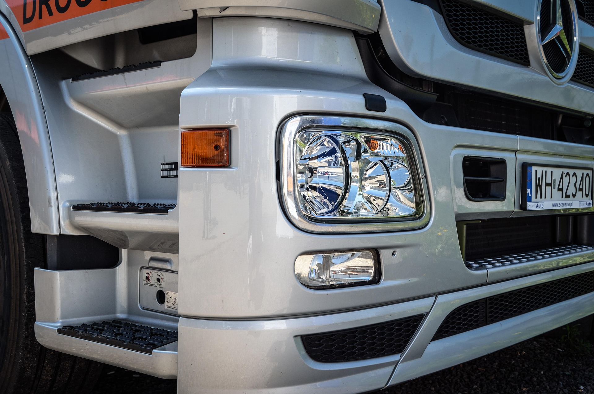 W jakiej temperaturze przewozić catering?